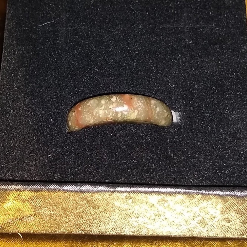 Stone ring